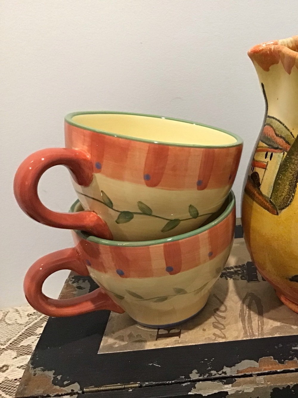 Pfaltzgraff orange and Cream Vine-Accent Ceramic Late Mugs - Set of 2